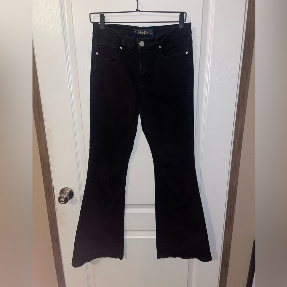 Indigo Rein black‎ distressed flares size 13